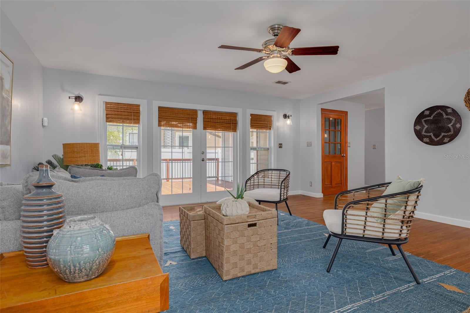 OAK HILL - Residential