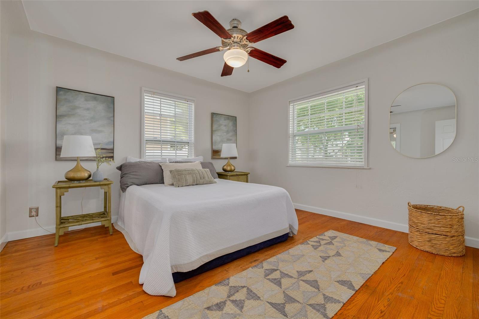 OAK HILL - Residential