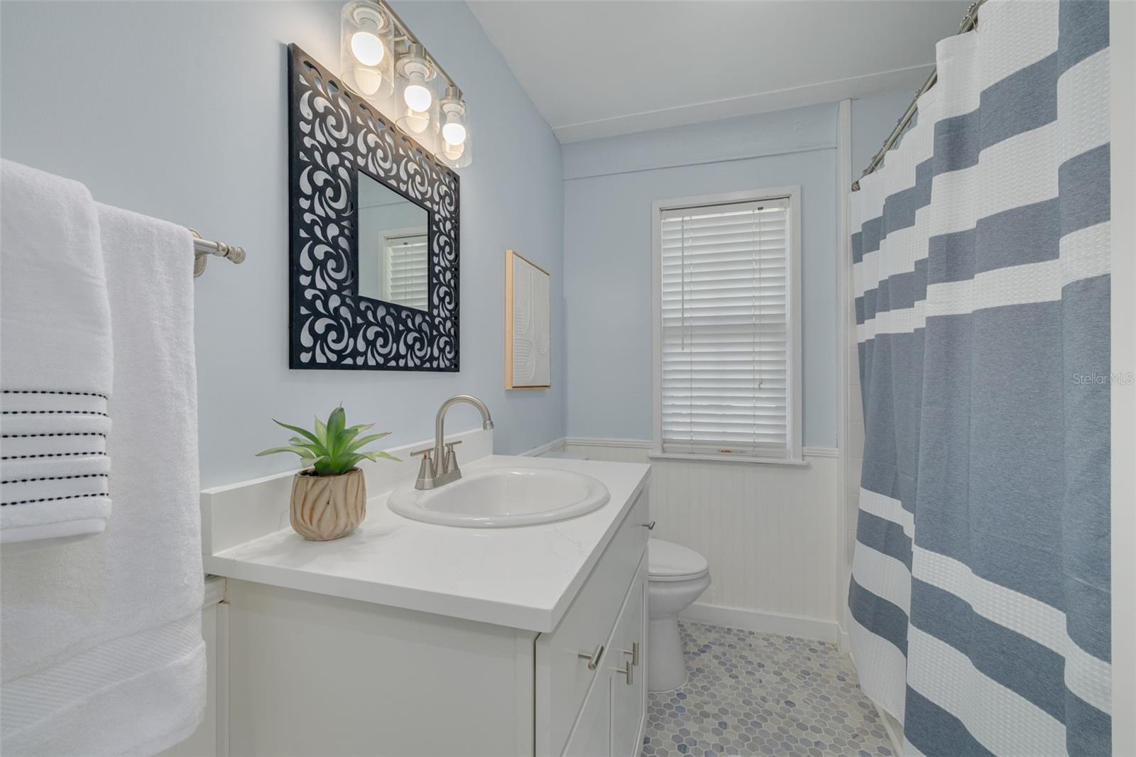 OAK HILL - Residential