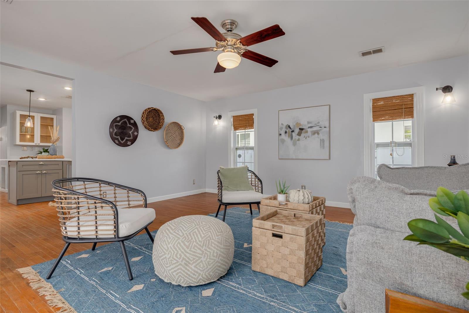 OAK HILL - Residential