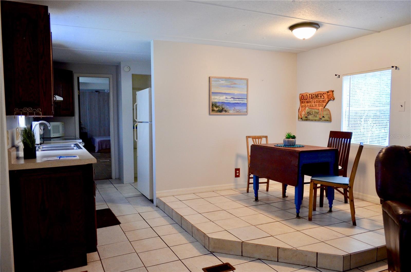 FOREST RDG #48-51 - Residential