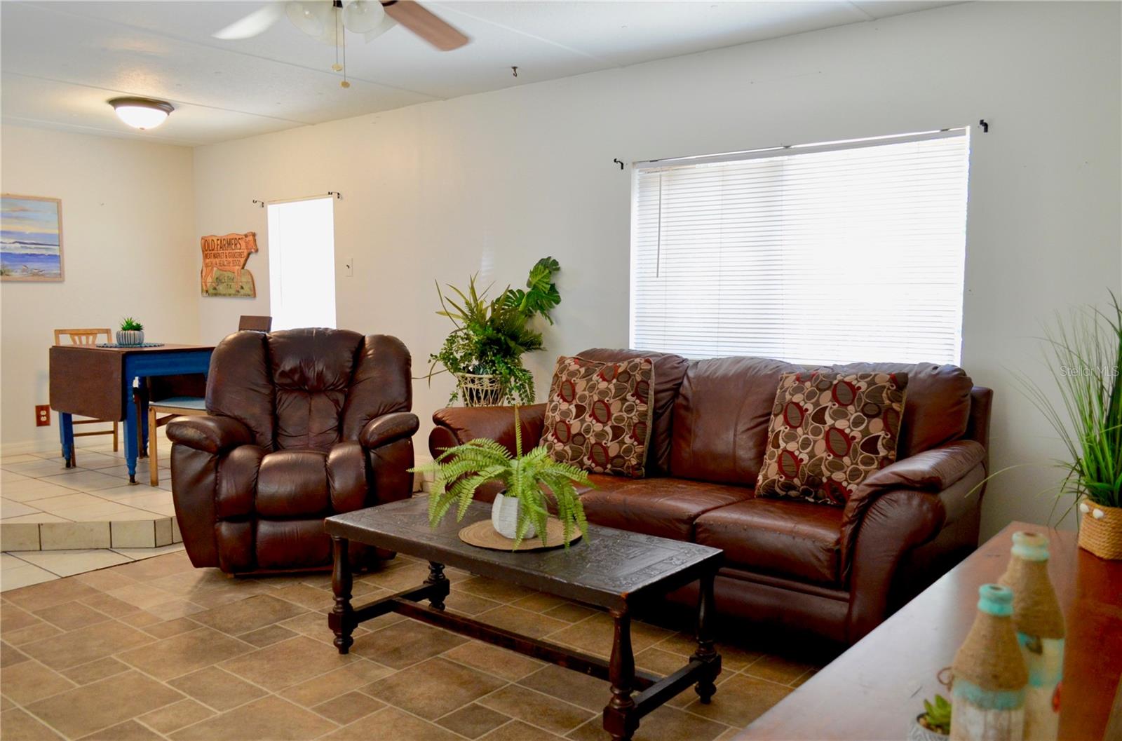 FOREST RDG #48-51 - Residential