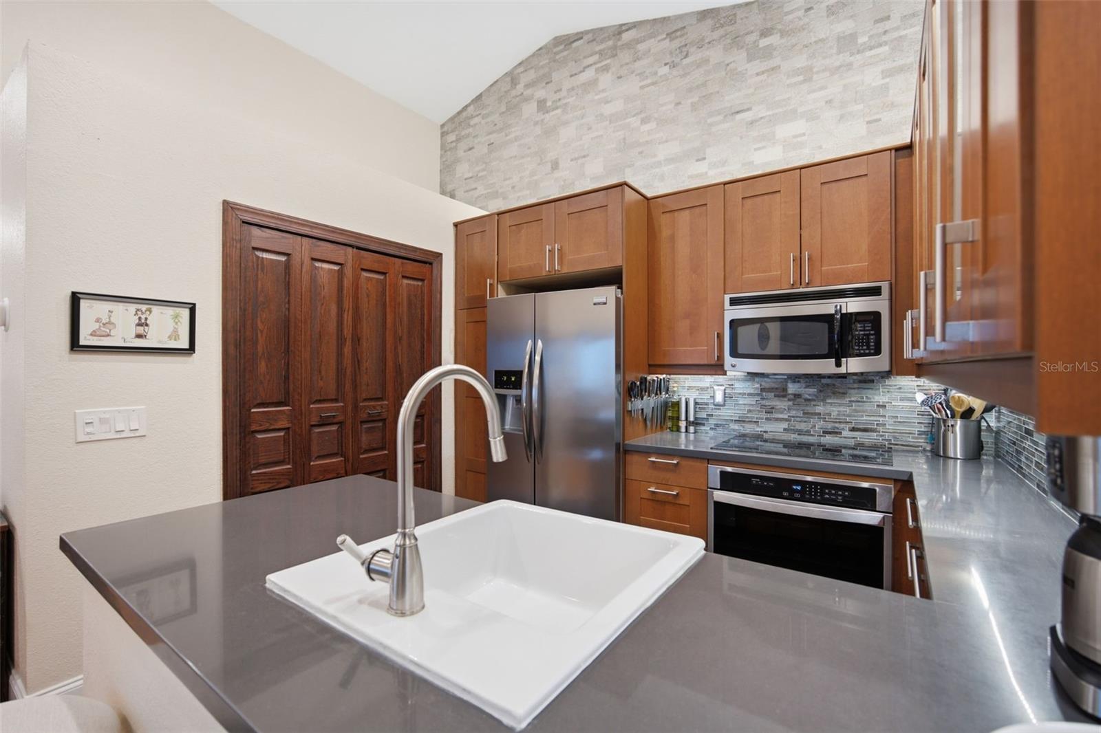 FAIRCREST III A CONDO - Residential