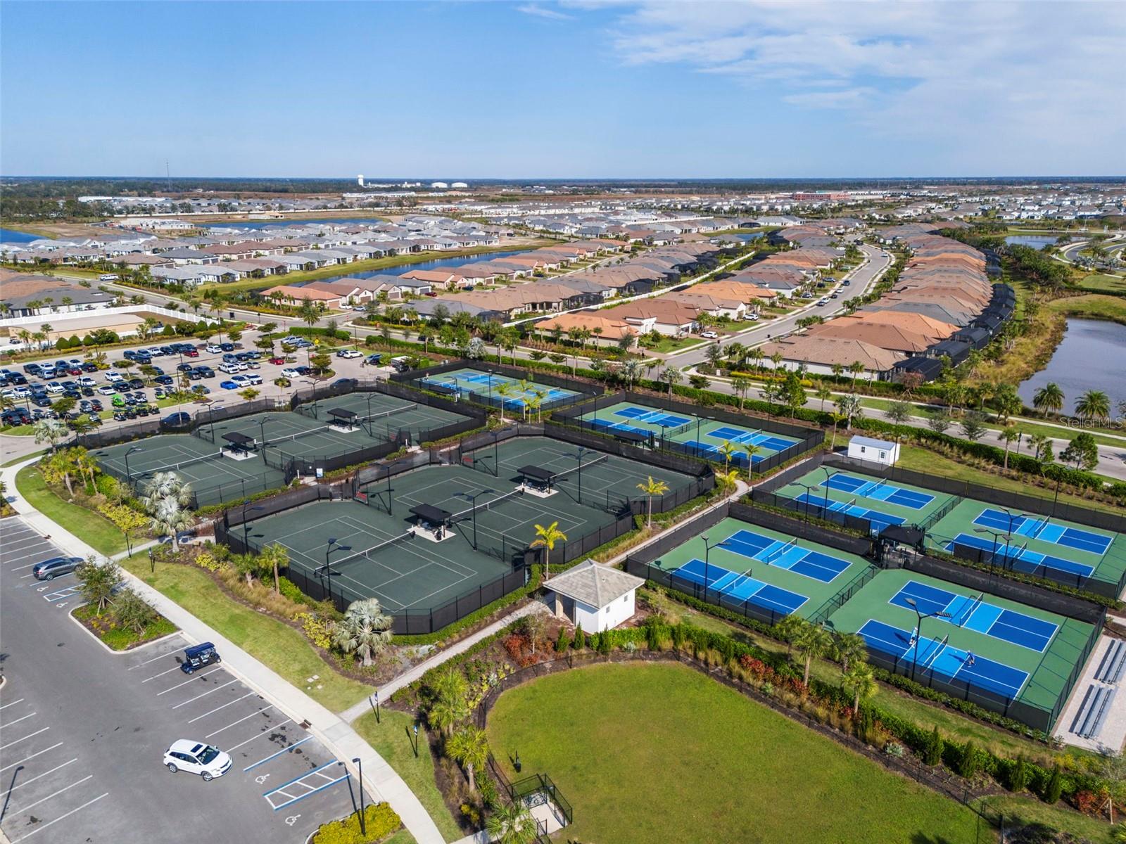 AZARIO ESPLANADE PH III SUBPH D - Residential
