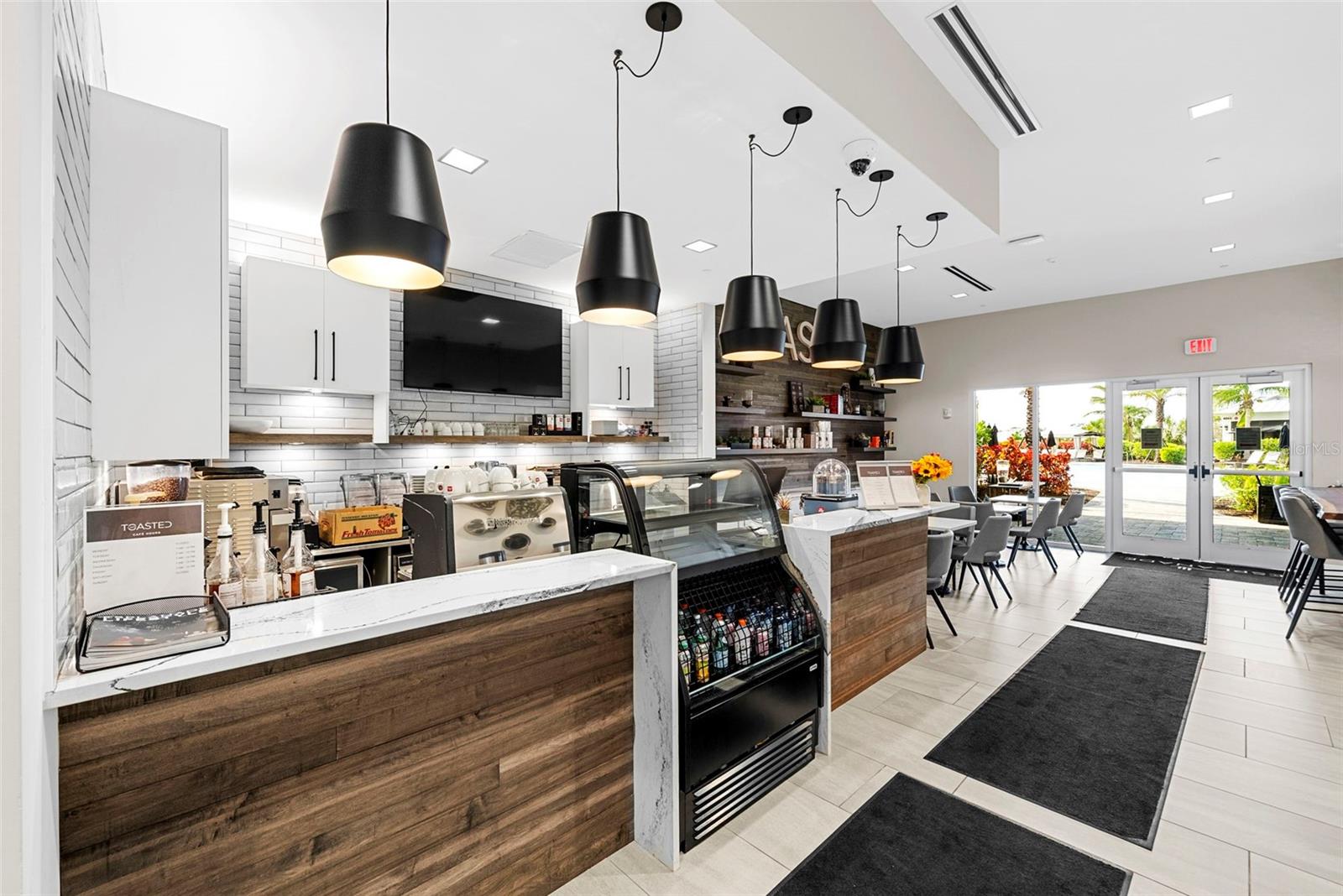 AZARIO ESPLANADE PH III SUBPH D - Residential