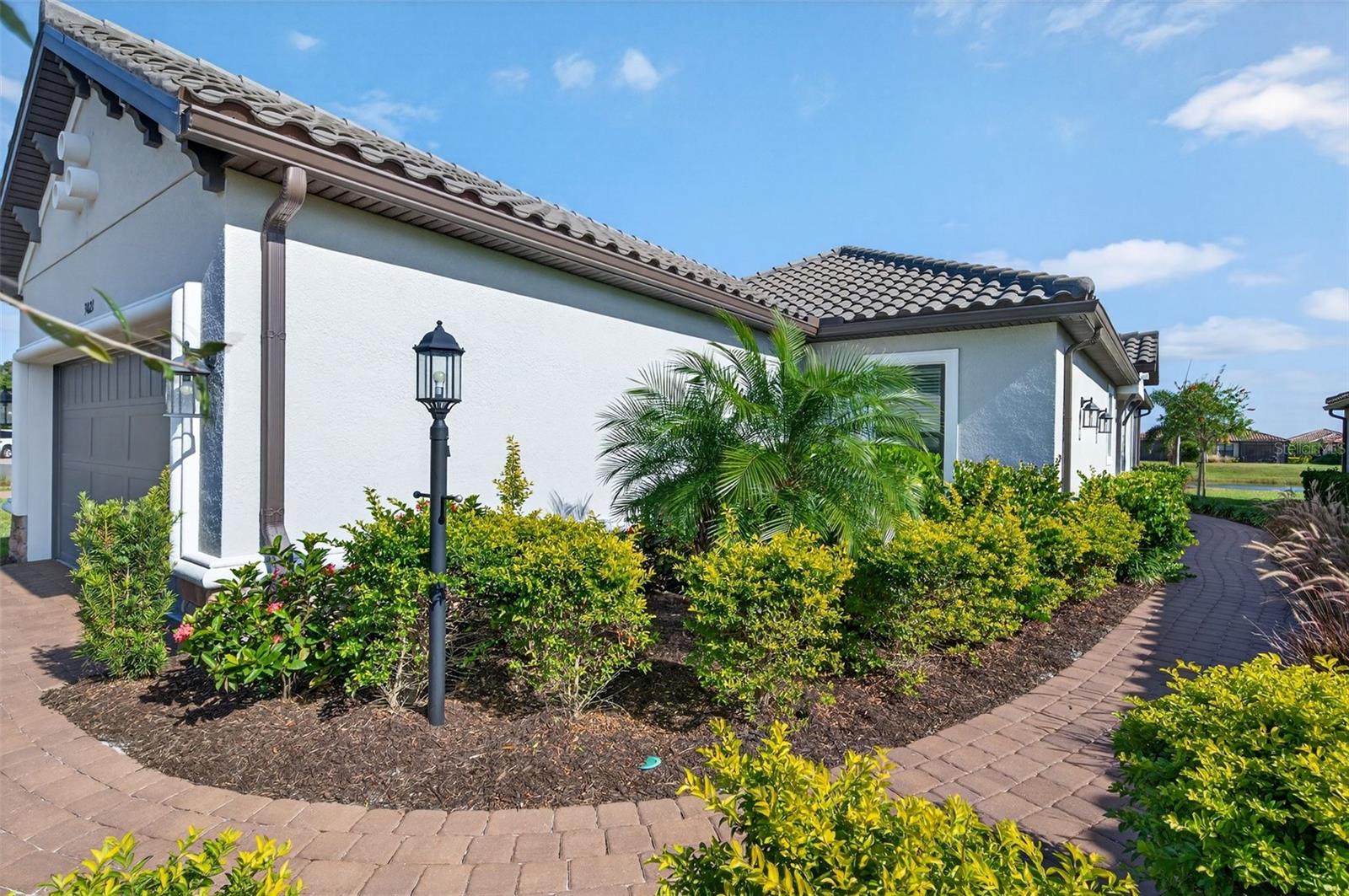 AZARIO ESPLANADE PH III SUBPH D - Residential