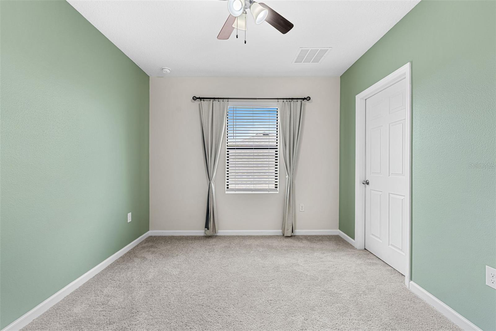 SAWGRASS LAKES THE WILLOWS - Residential