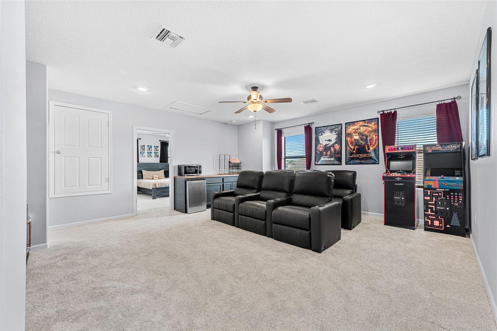SAWGRASS LAKES THE WILLOWS - Residential