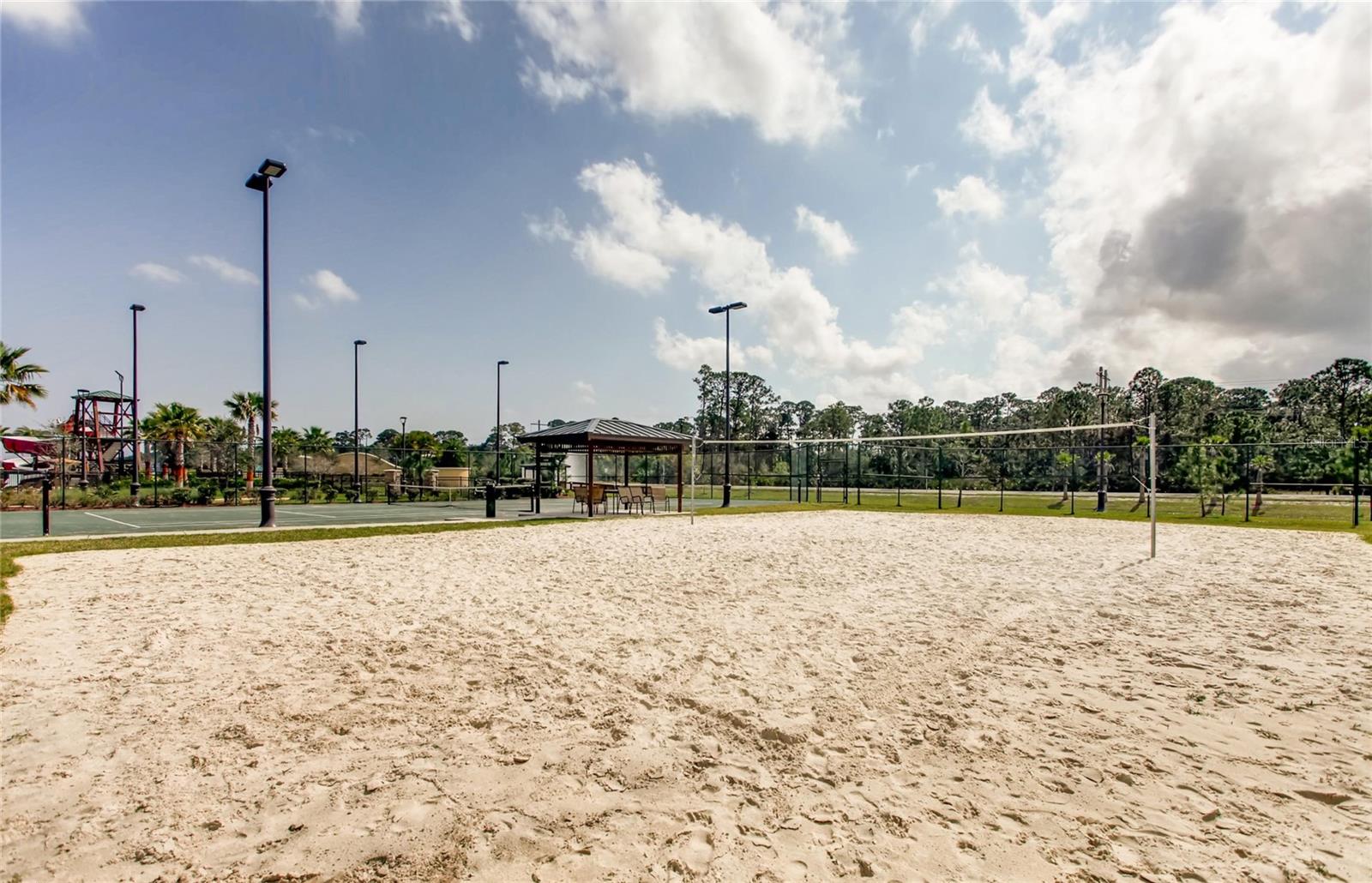 SAWGRASS LAKES THE WILLOWS - Residential