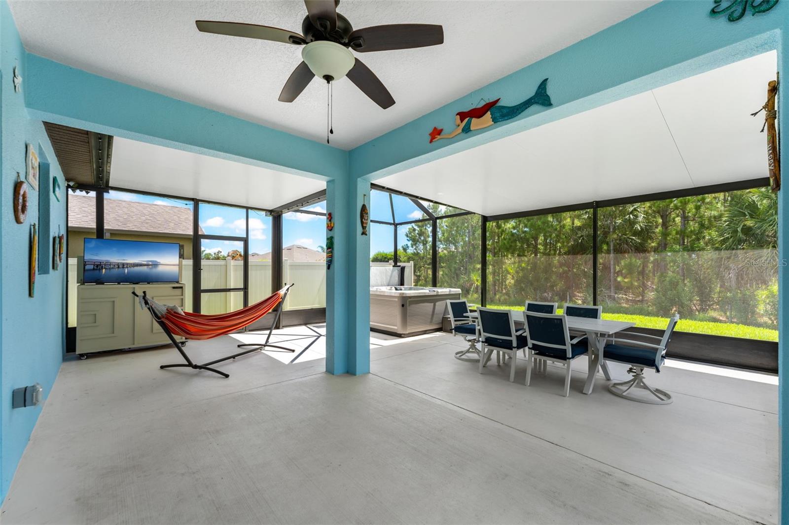 SAWGRASS LAKES THE WILLOWS - Residential