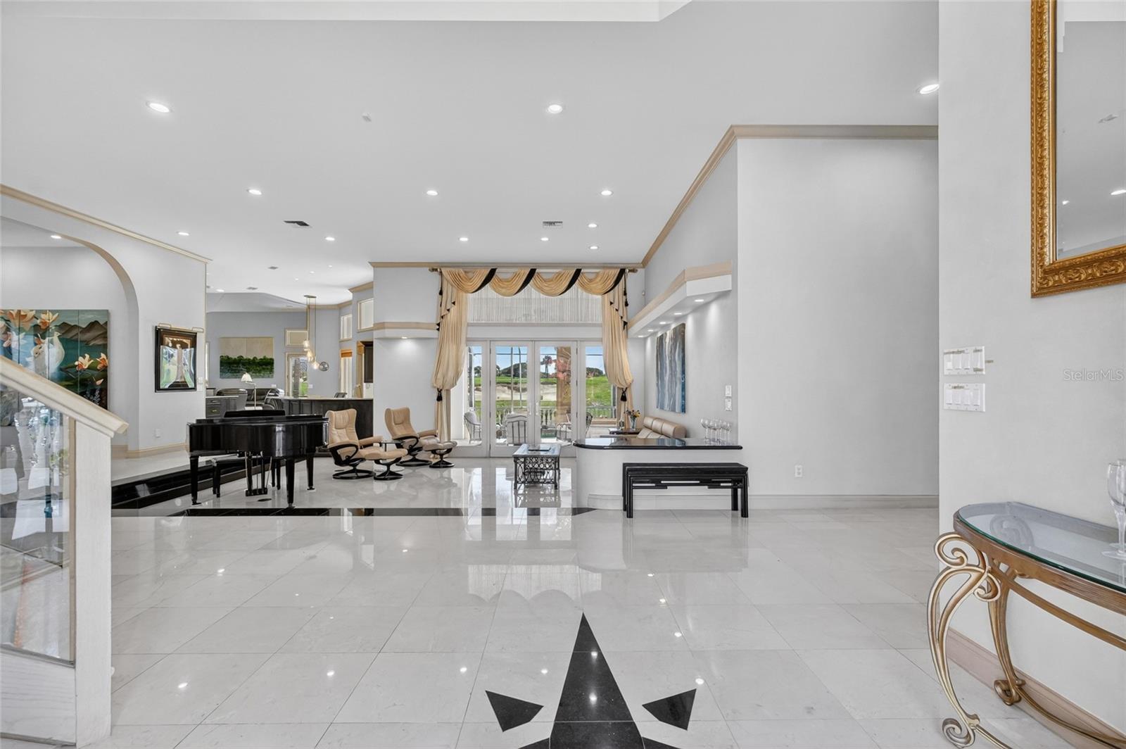 GRANADA ESTATES - Residential