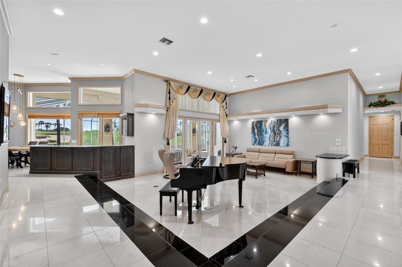 GRANADA ESTATES - Residential