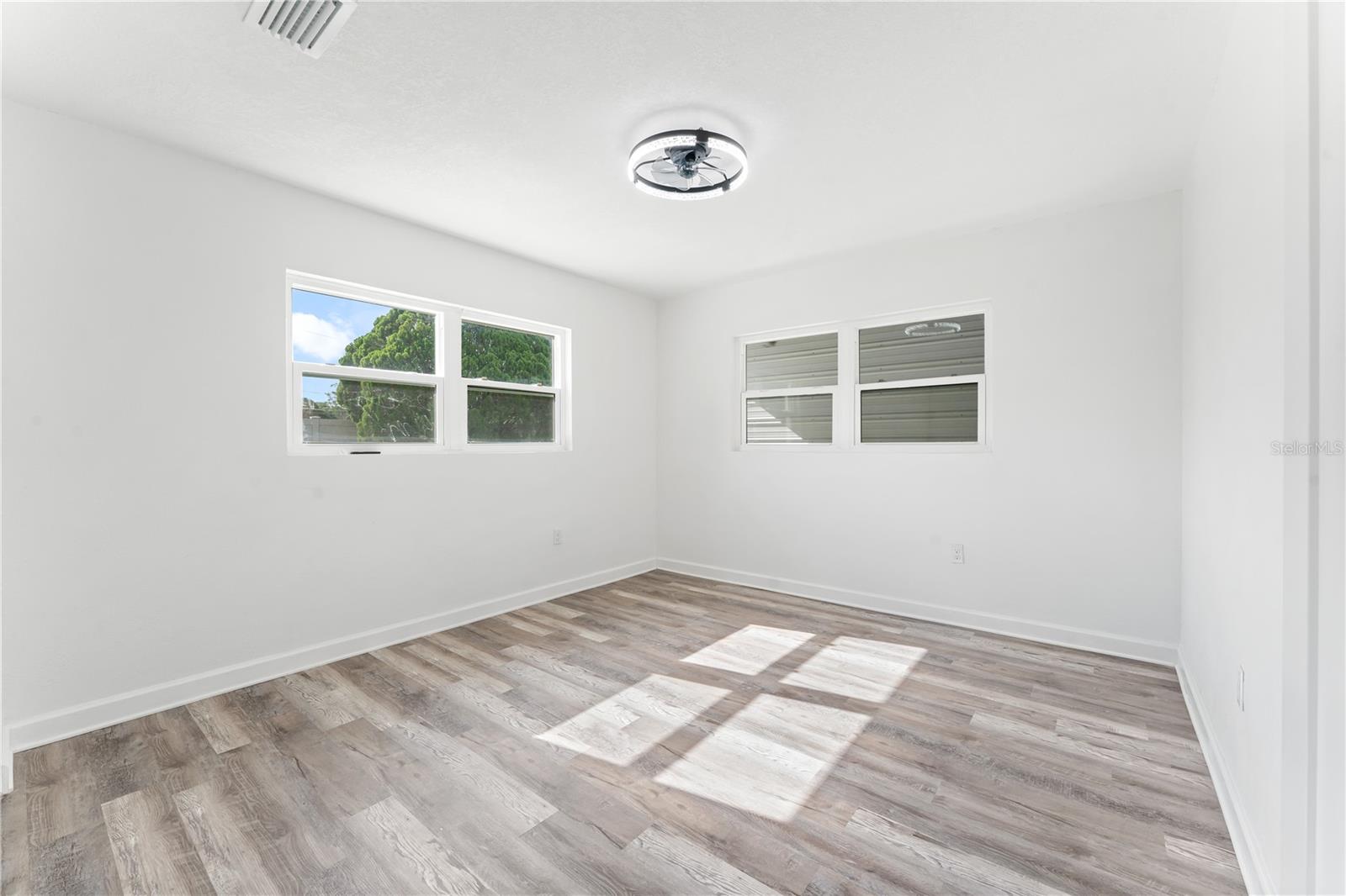 APOLLO BEACH UNIT ONE PT ONE - Residential