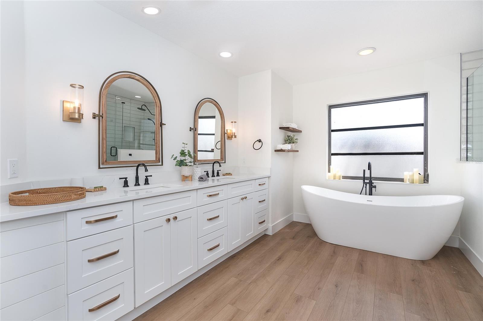 CAPE HAZE WINDWARD - Residential