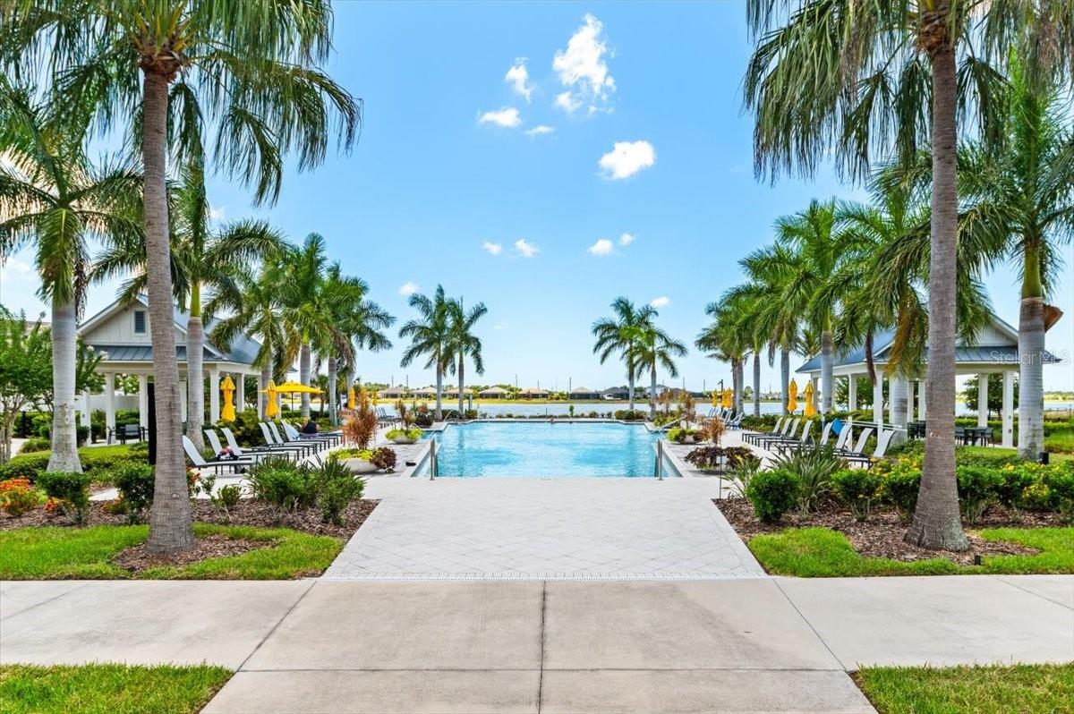 LAKEHOUSE COVE AT WATERSIDE - Residential