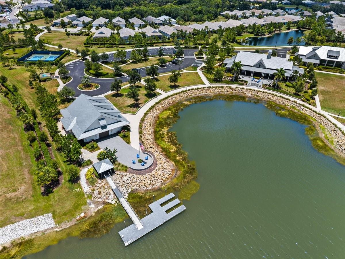 LAKEHOUSE COVE AT WATERSIDE - Residential