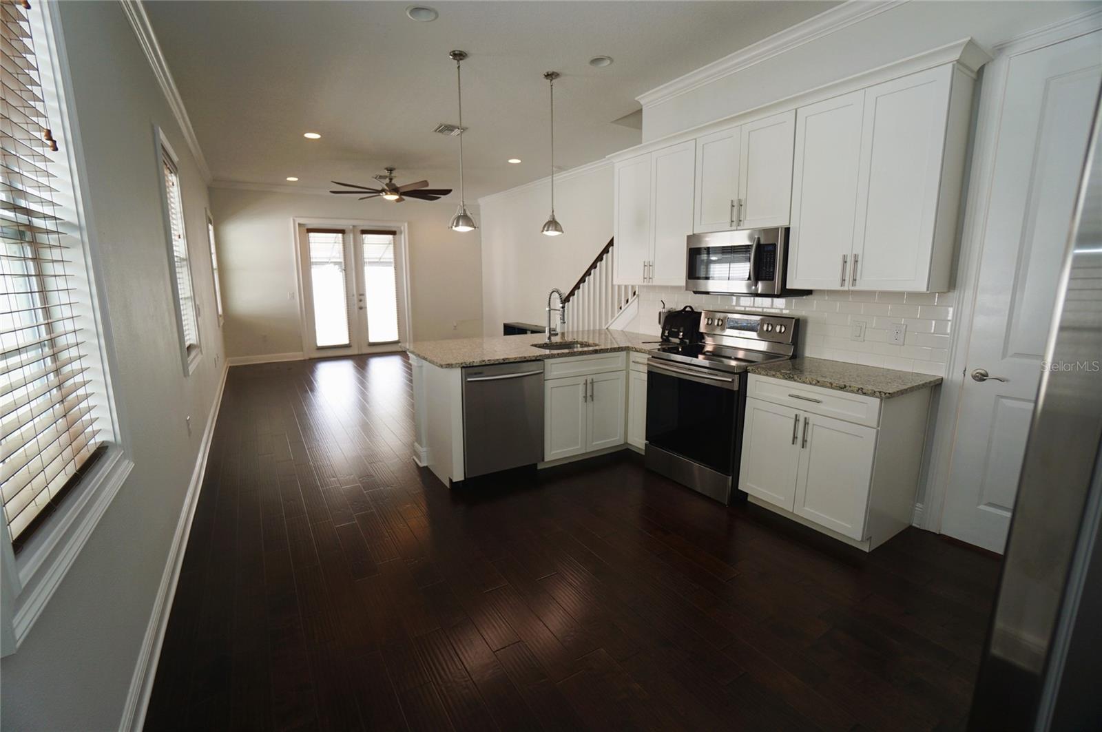 HUBERT GARDEN HOMES - Residential Lease