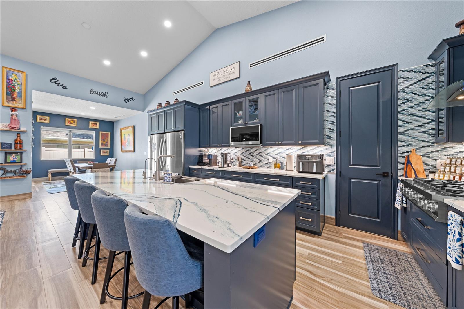 BVL UNIT 3 - Residential