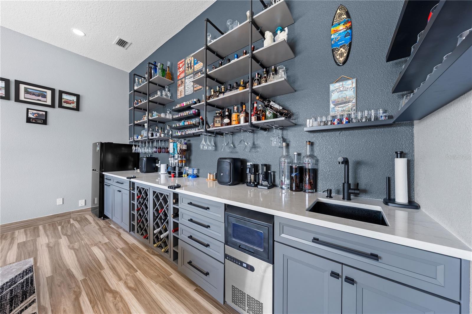 BVL UNIT 3 - Residential