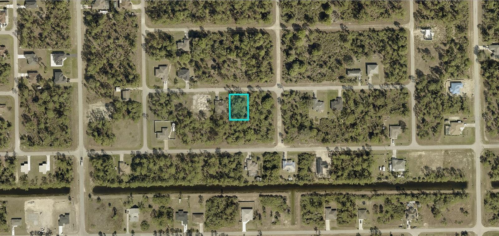 LEHIGH ACRES - Land