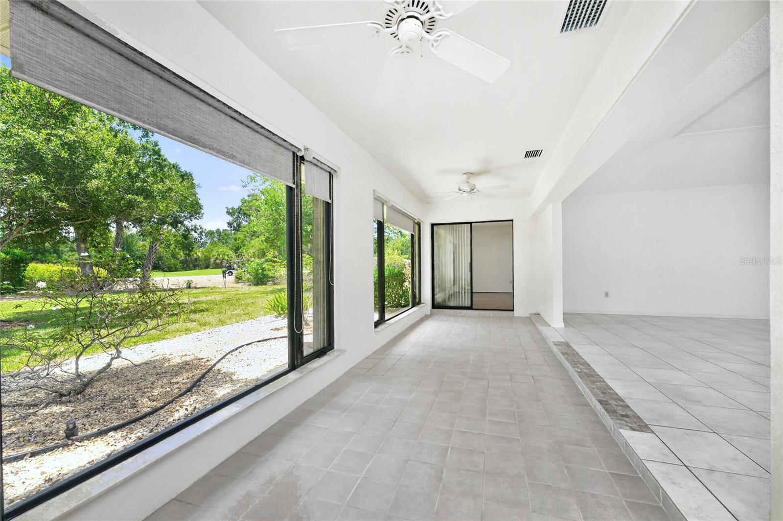 KINGSWAY GOLF VILLAS FIRST ADD - Residential