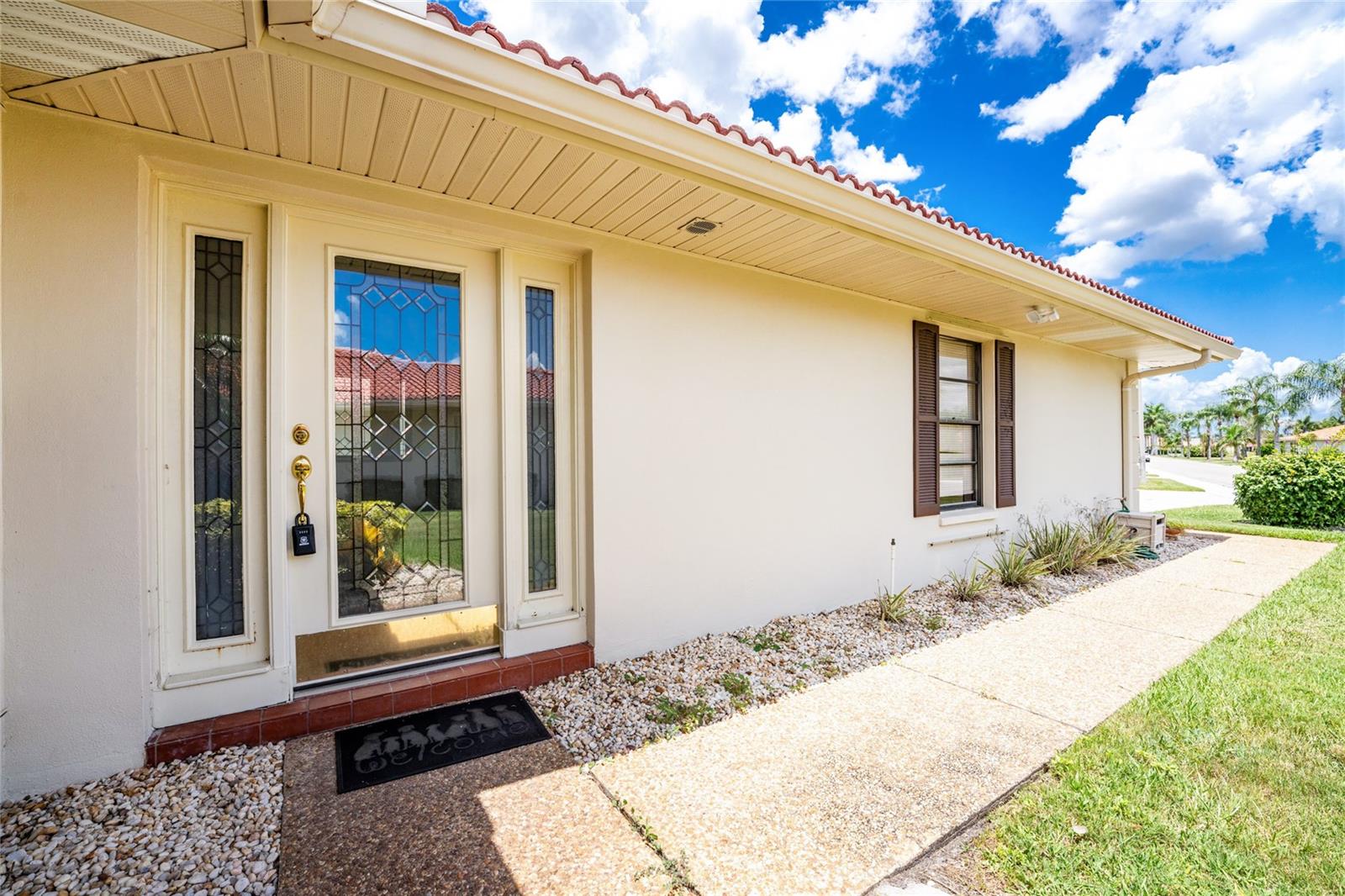 KINGSWAY GOLF VILLAS FIRST ADD - Residential