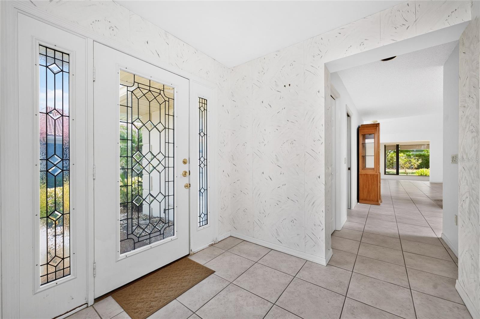 KINGSWAY GOLF VILLAS FIRST ADD - Residential