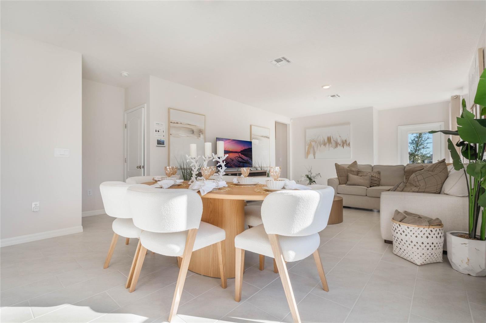 LAKE DEER ESTATES - Residential
