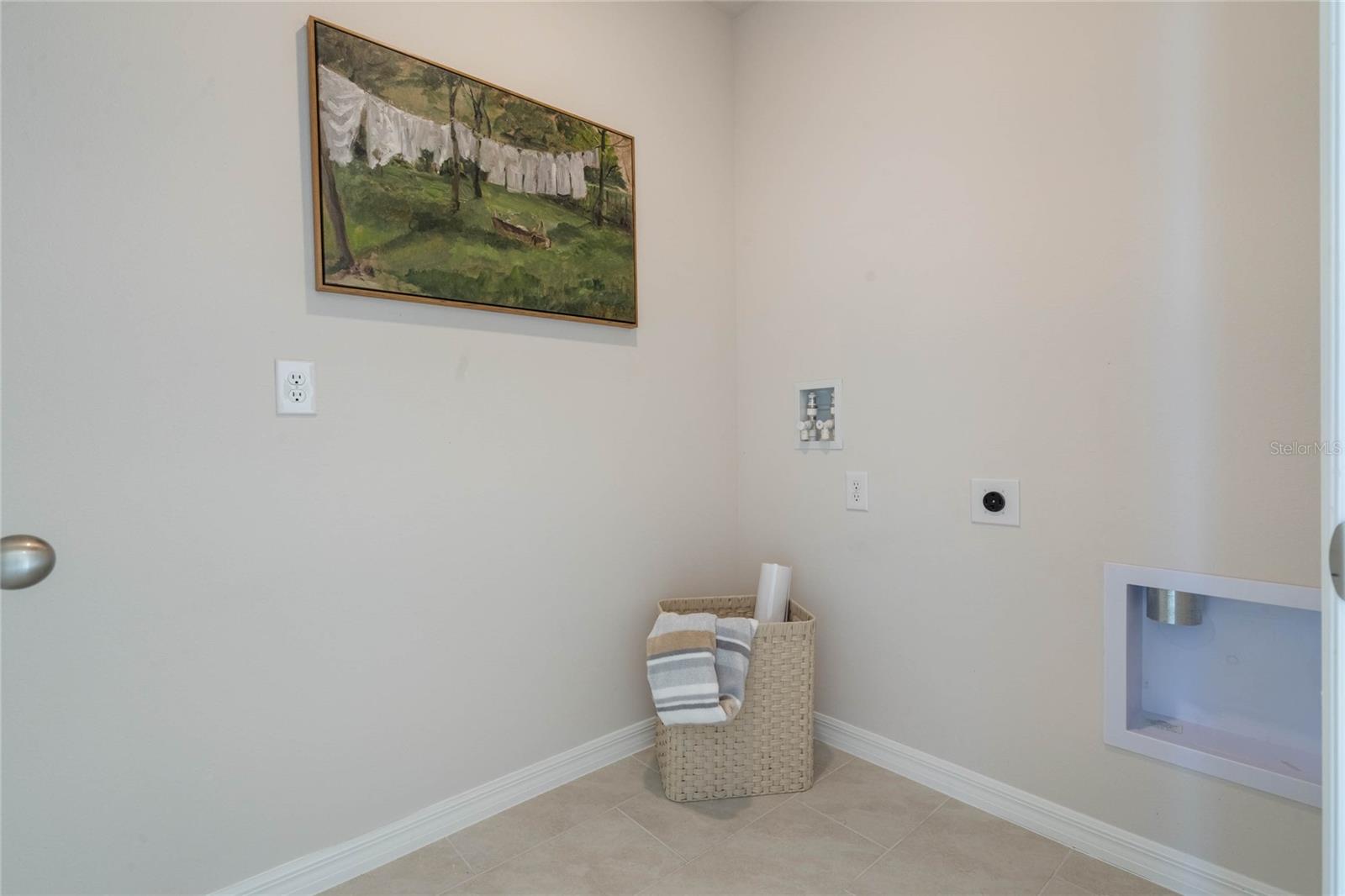 LAKE DEER ESTATES - Residential