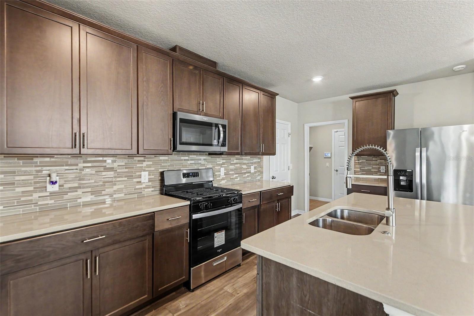 LAKE DENHAM ESTATES - Residential