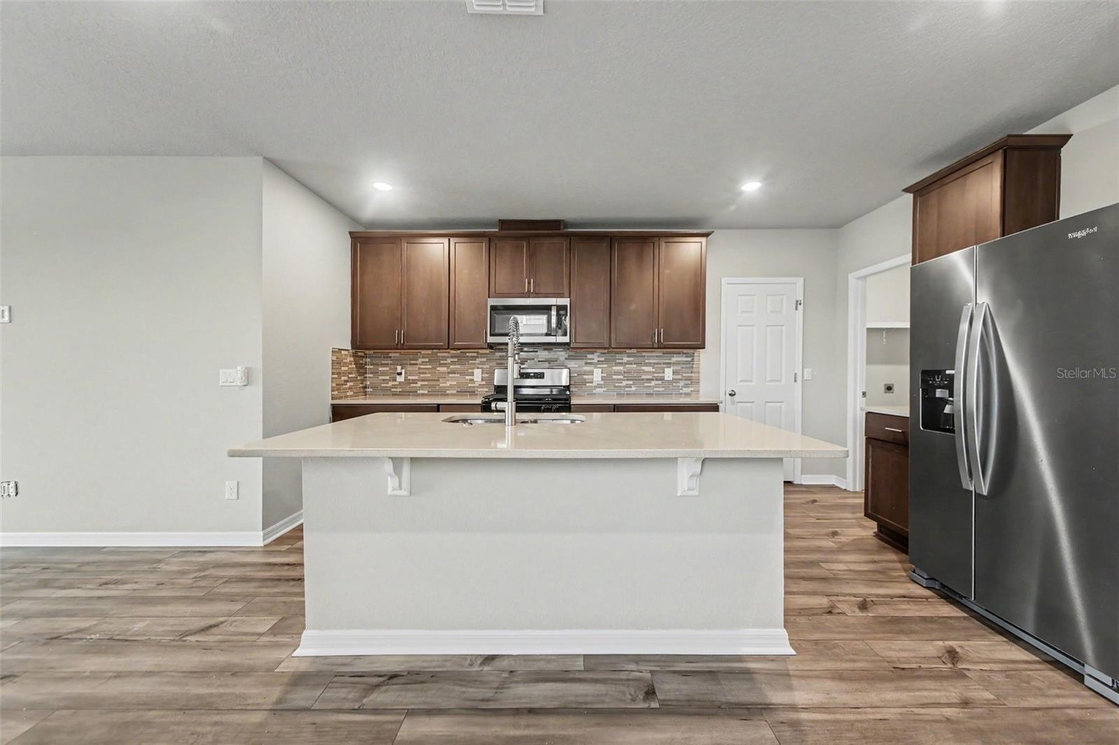 LAKE DENHAM ESTATES - Residential