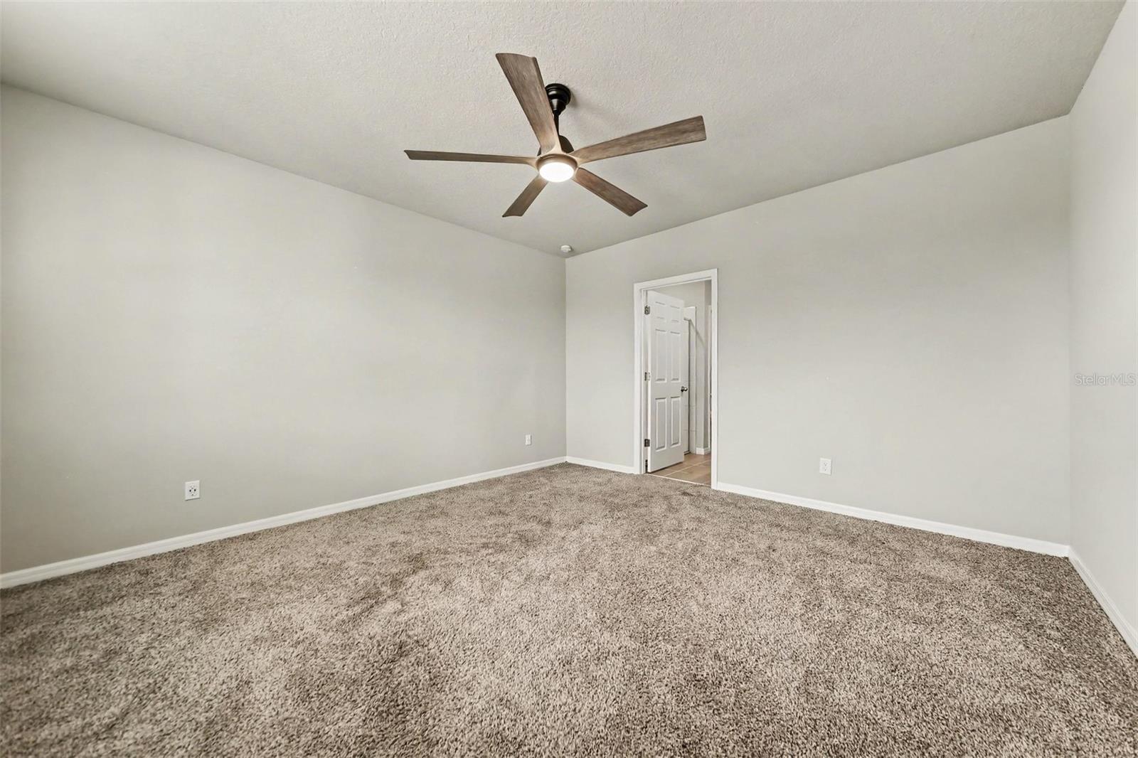 LAKE DENHAM ESTATES - Residential