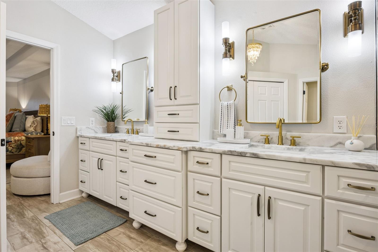 LAURELS MOUNT DORA 45/98 - Residential