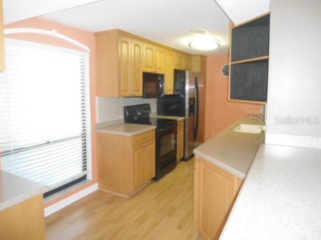 COVE CAY VILLAGE IV - Residential