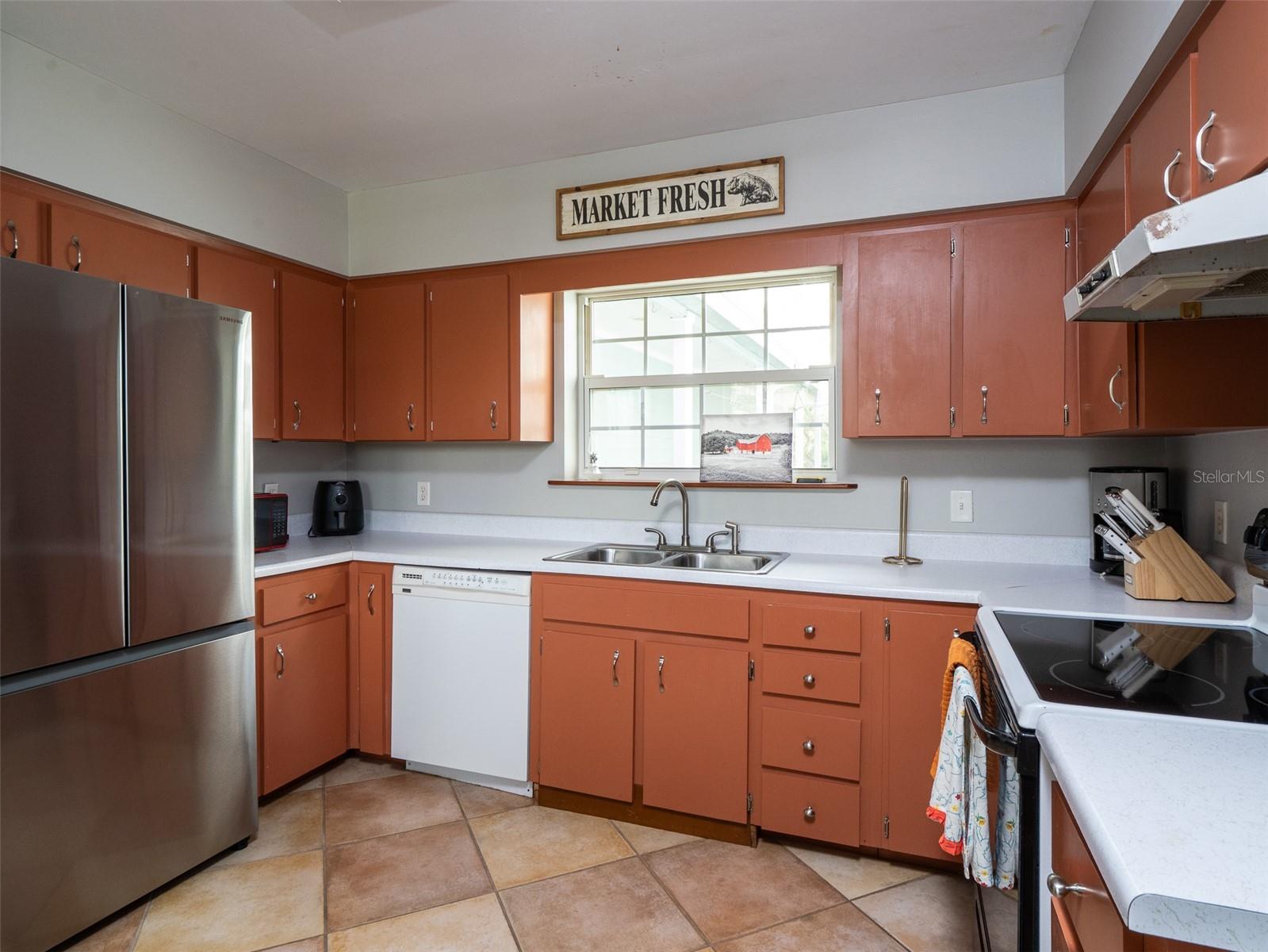 SOUTHERN VIEW FARM - Residential