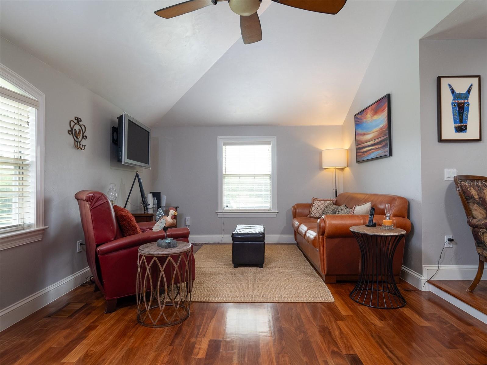 SOUTHERN VIEW FARM - Residential
