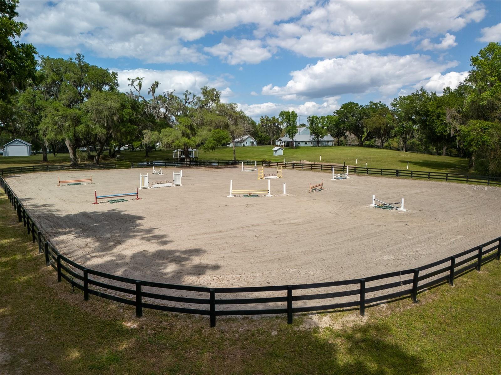 SOUTHERN VIEW FARM - Residential