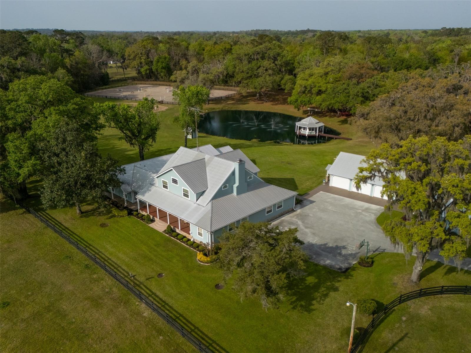 SOUTHERN VIEW FARM - Residential
