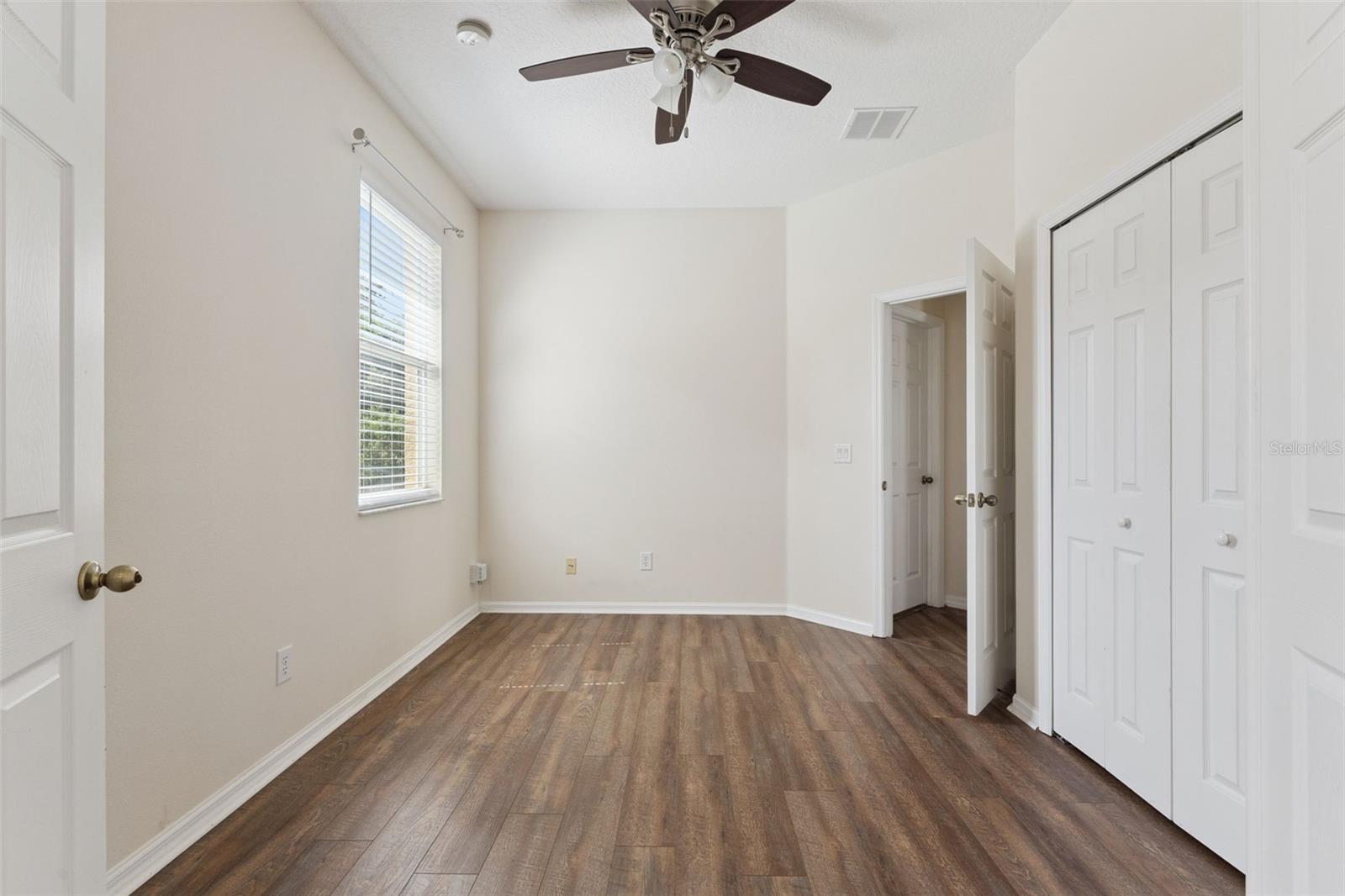 WATERFORD TRLS PH I - Residential Lease