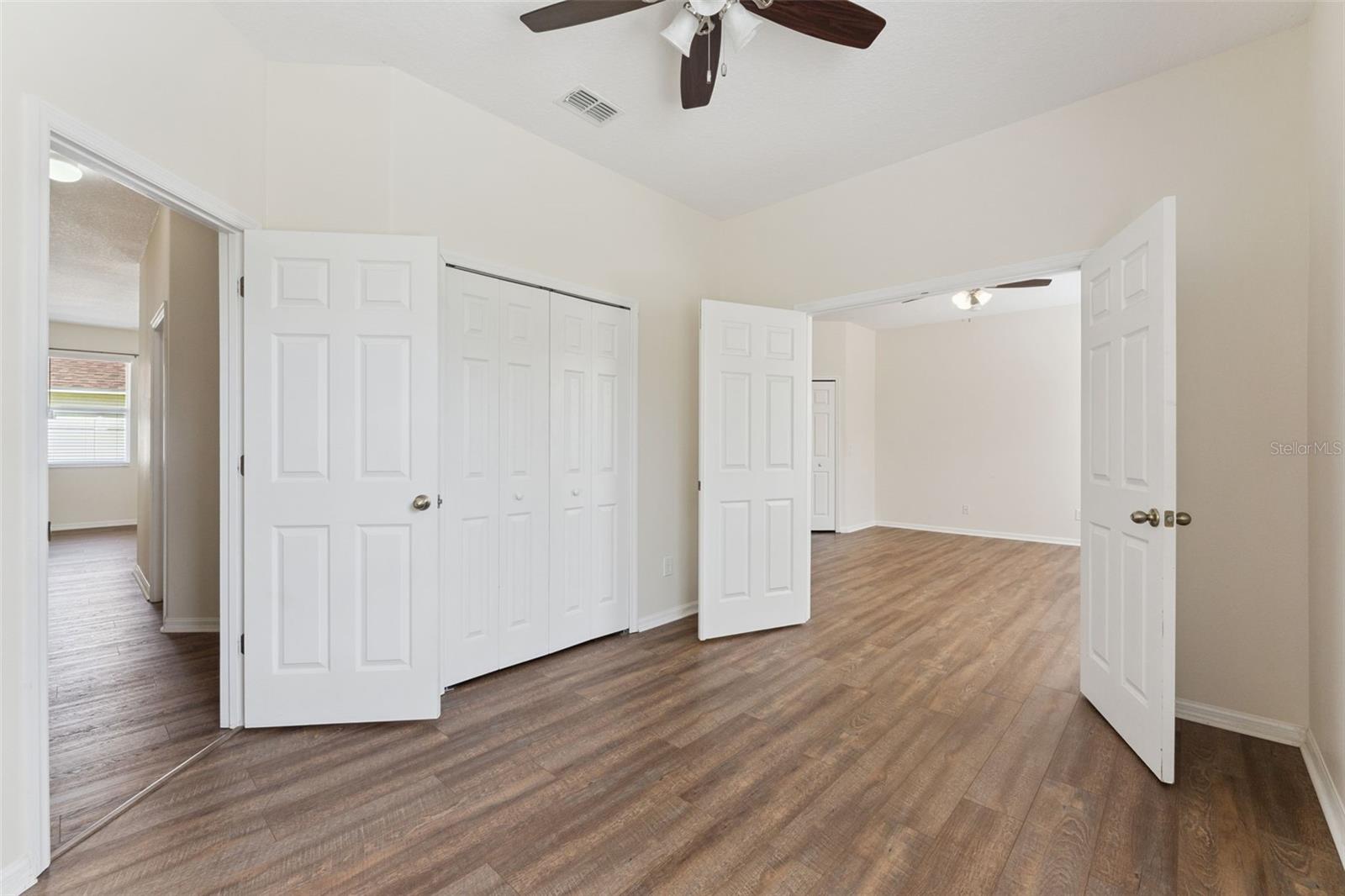 WATERFORD TRLS PH I - Residential Lease