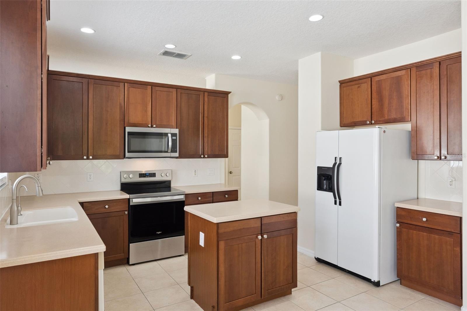 WATERFORD TRLS PH I - Residential Lease