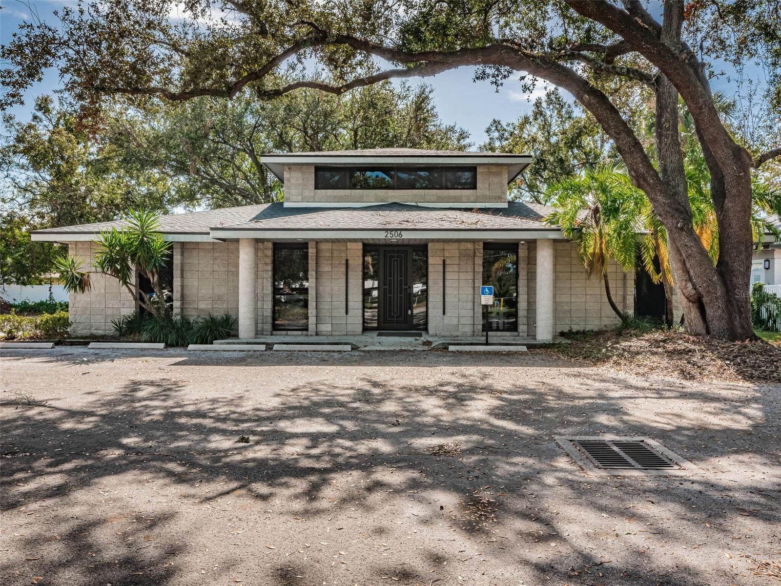 COLLINS ARMENIA PARK - Commercial Sale
