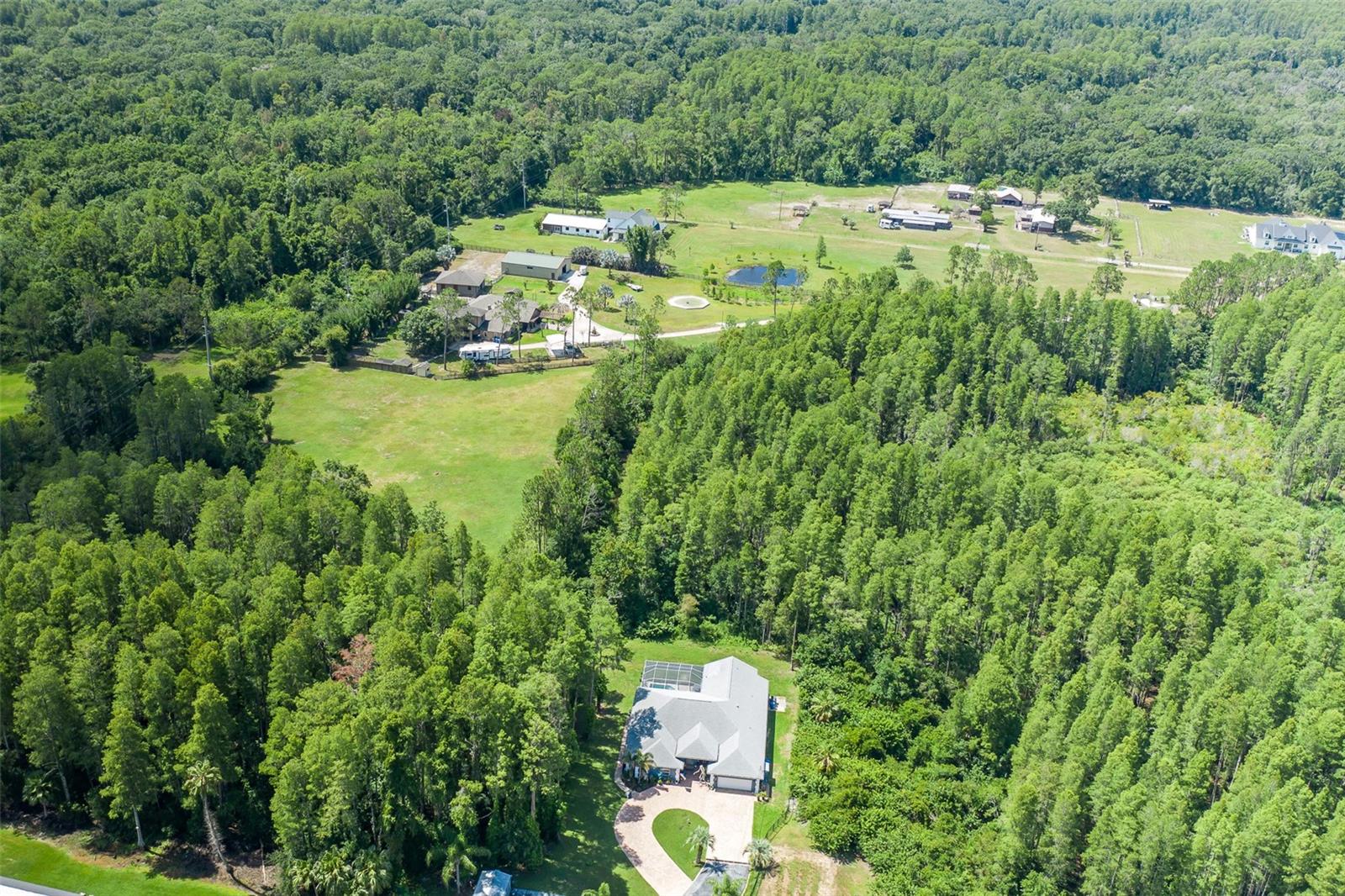 HORSESHOE ESTATES - Land