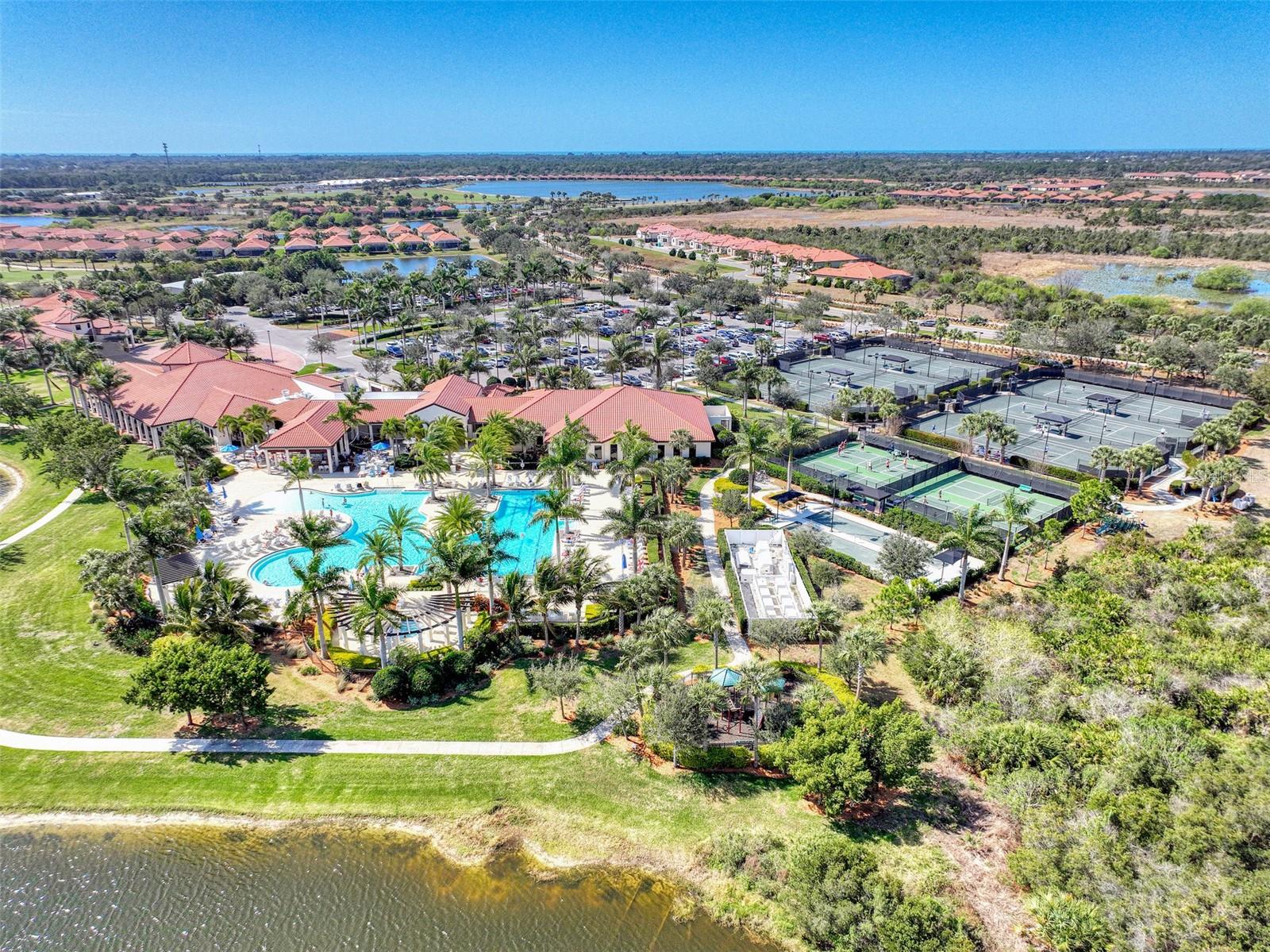 SARASOTA NATIONAL PH 13-C - Residential