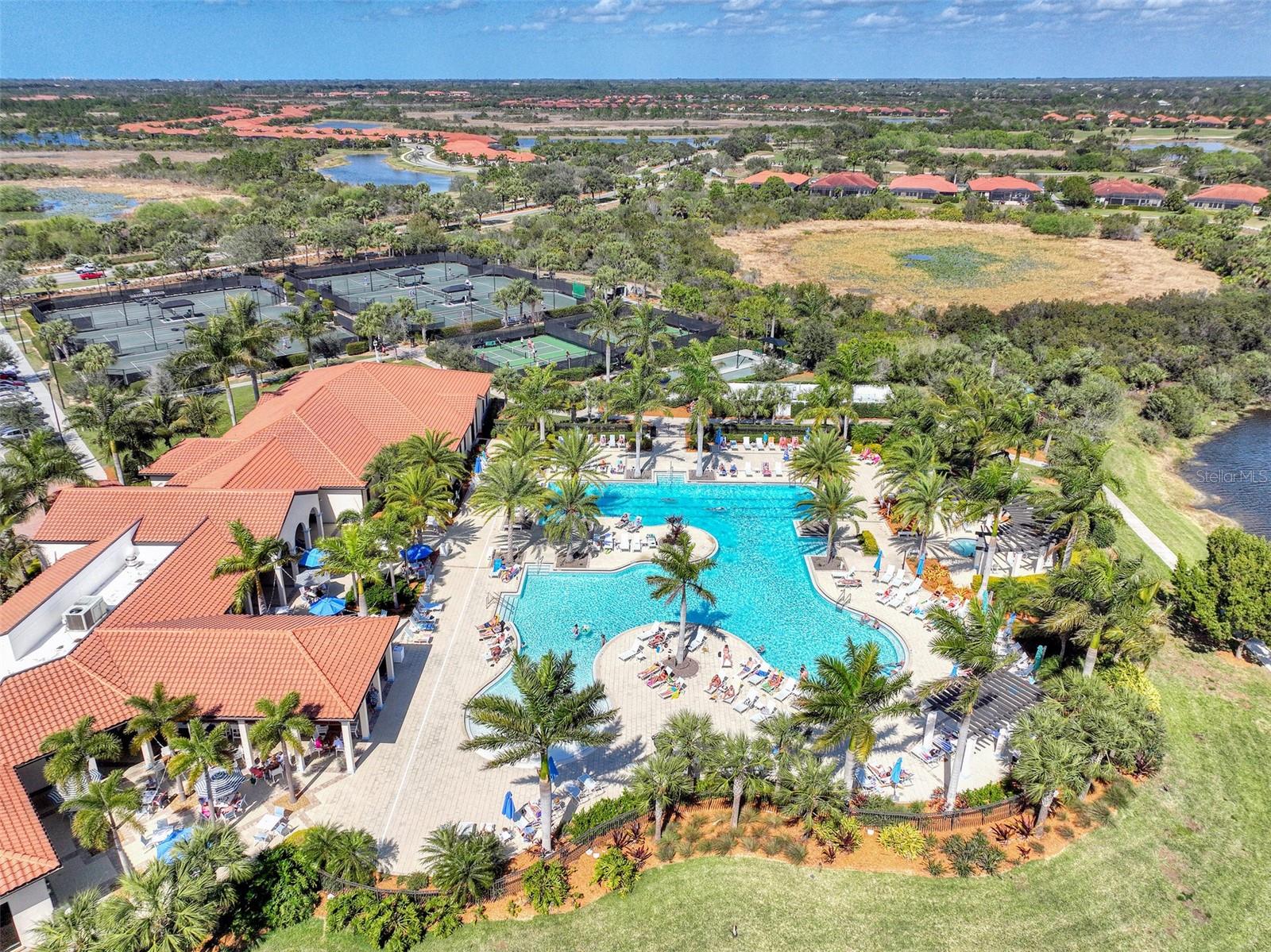 SARASOTA NATIONAL PH 13-C - Residential