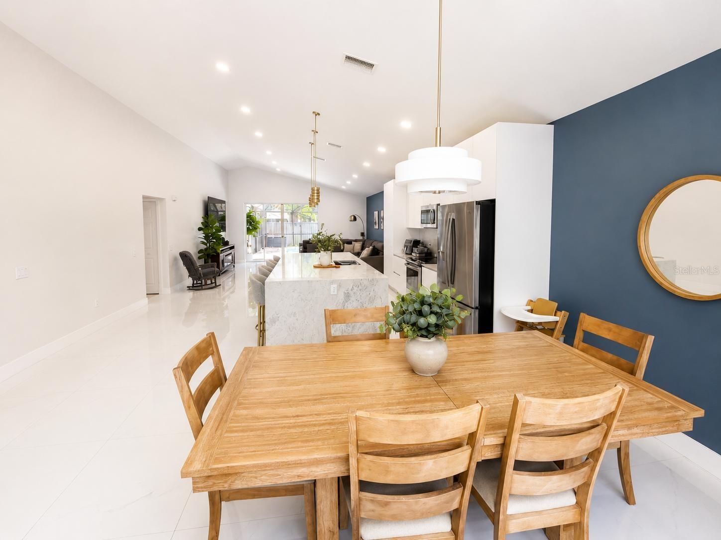 BLOOMINGDALE SEC P Q - Residential