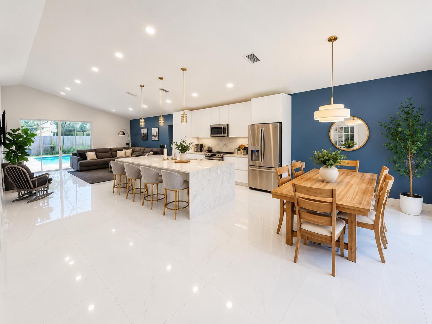 BLOOMINGDALE SEC P Q - Residential