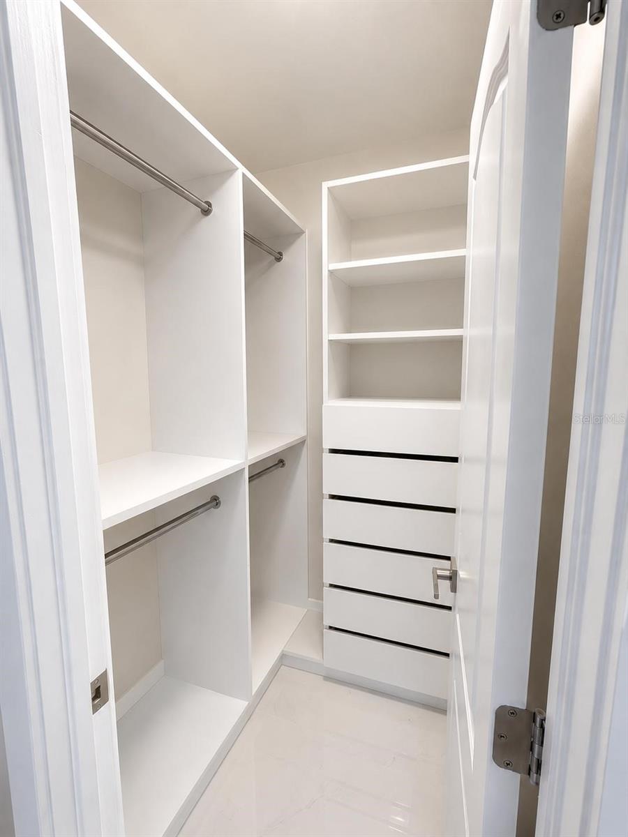 BLOOMINGDALE SEC P Q - Residential