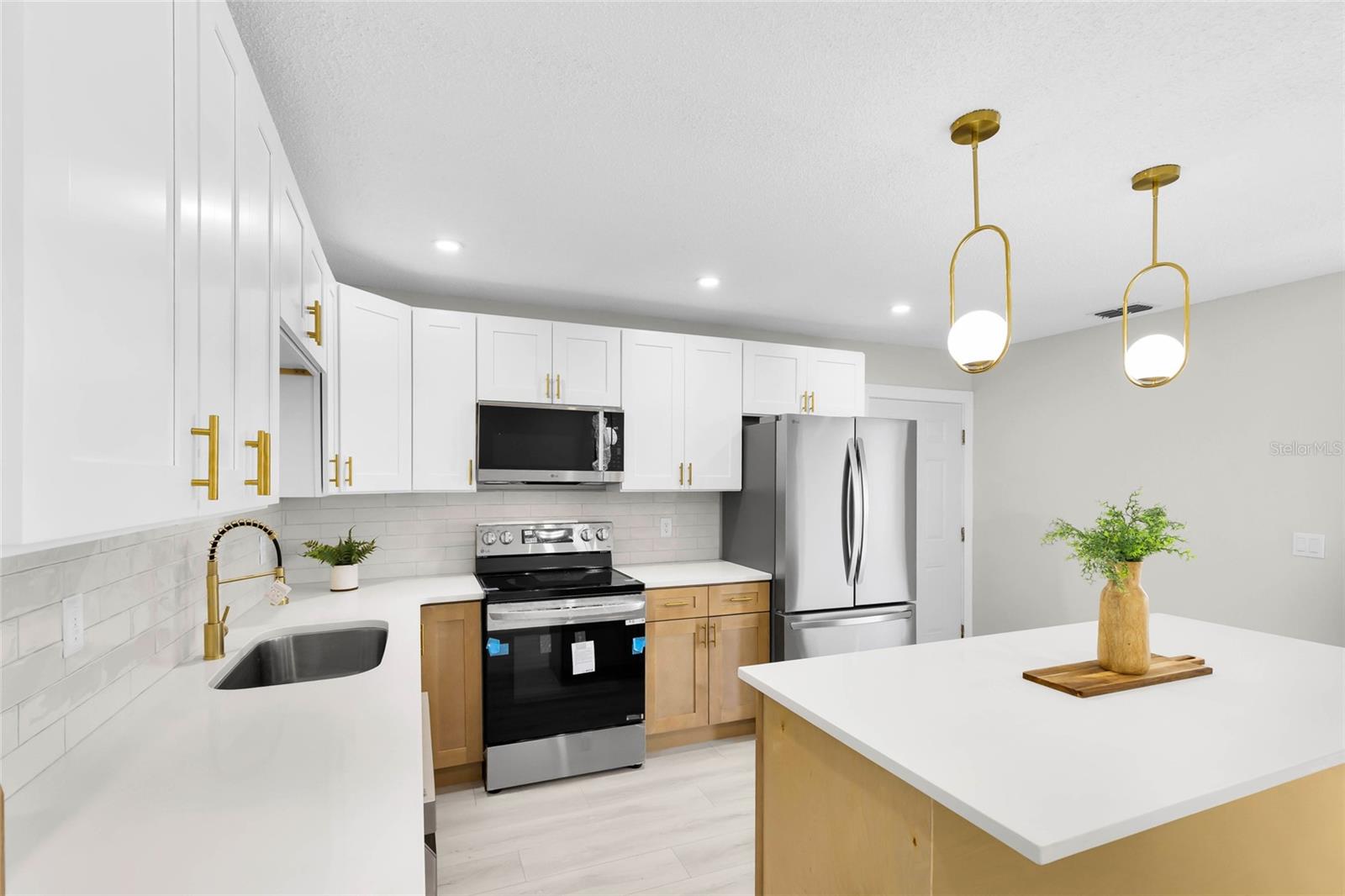 ORANGE BLOSSOM HILLS UN 12 - Residential