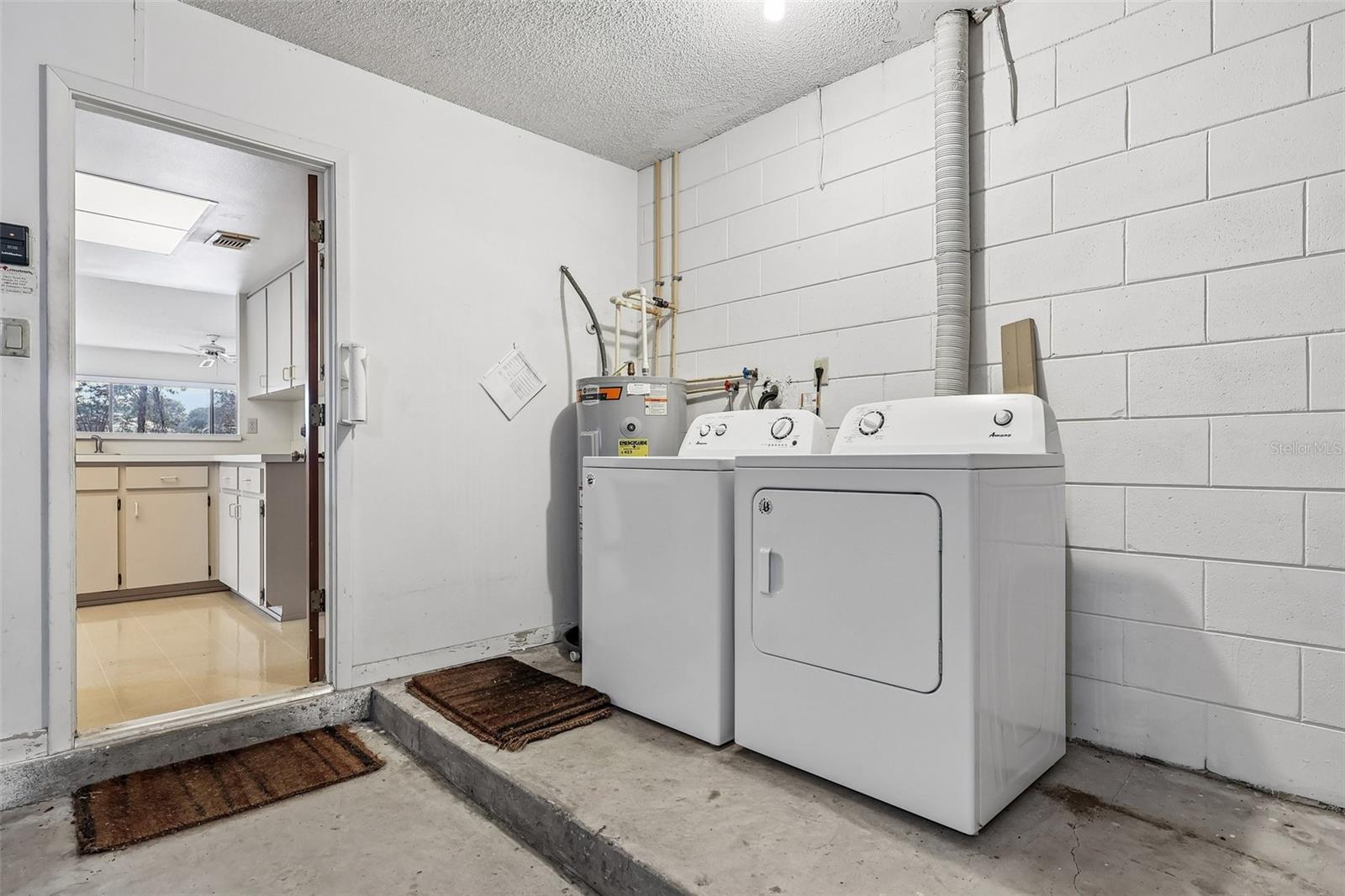ARBOR RIDGE WEST - Residential